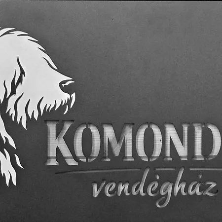 Komondor Vendeghaz 펜션 Vacratot